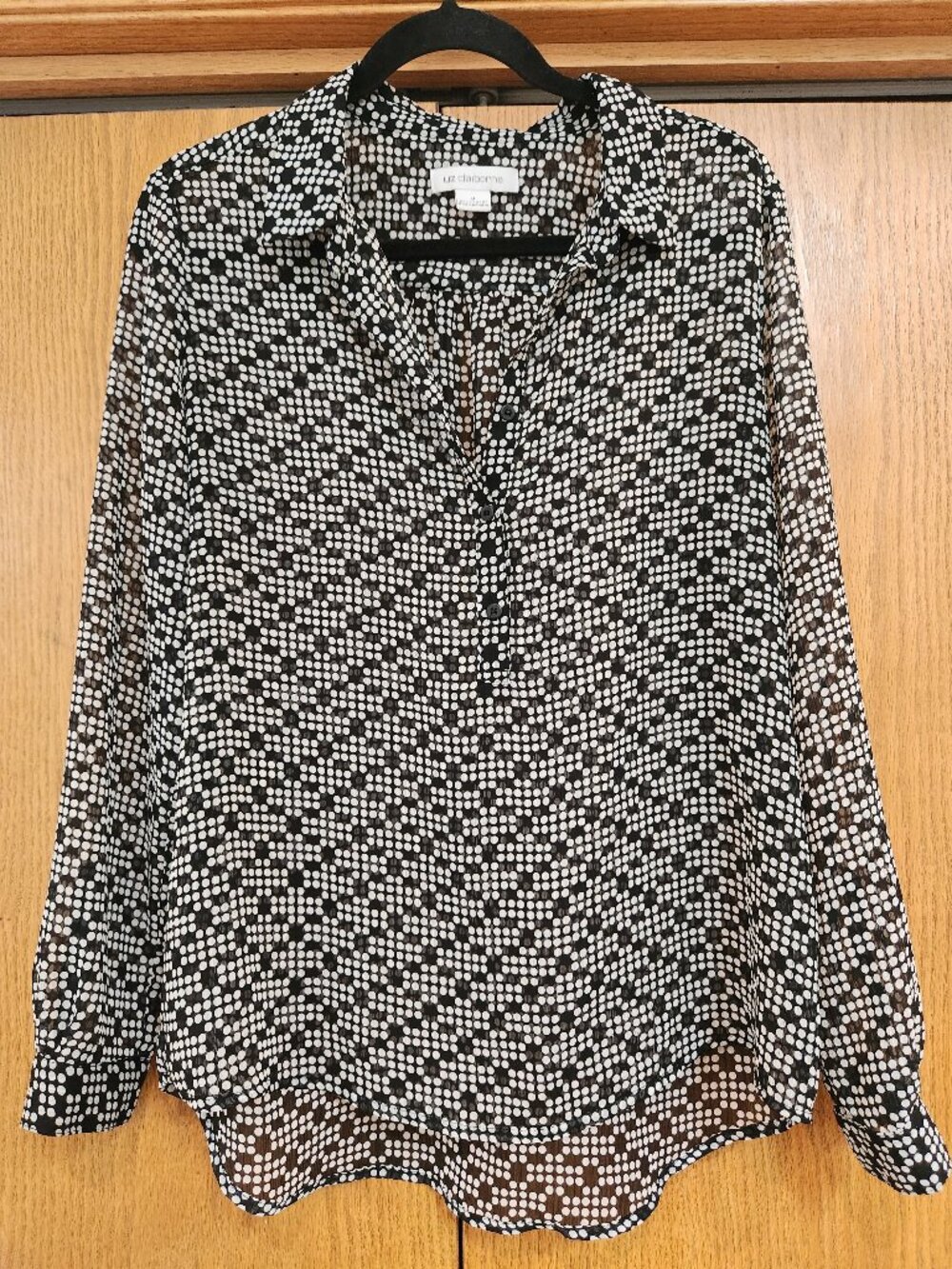 Liz Claiborne Black and White Geometric Mosaic Print Blouse - Size Medium